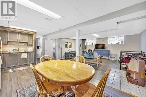 17 Blais Street, Russell, ON - Indoor Photo Showing Dining Room