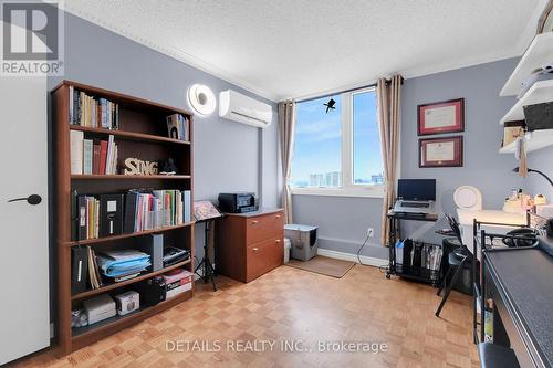 1604 - 2625 Regina Street, Ottawa, ON - Indoor Photo Showing Office