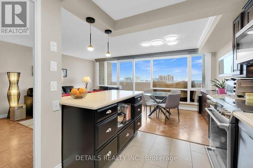 1604 - 2625 Regina Street, Ottawa, ON - Indoor Photo Showing Kitchen