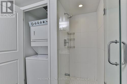 1511 - 185 Bonis Avenue, Toronto, ON - Indoor Photo Showing Laundry Room