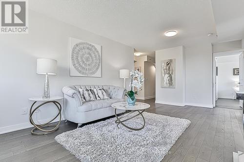 1511 - 185 Bonis Avenue, Toronto, ON - Indoor Photo Showing Living Room