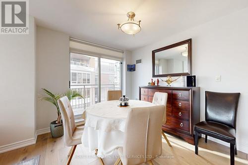 1102 - 60 St Clair Avenue W, Toronto, ON - Indoor Photo Showing Dining Room