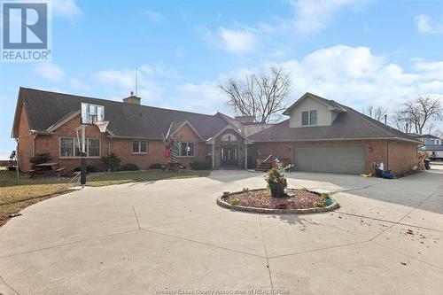 719 Cedar Island Drive, Kingsville, ON - Outdoor With Facade