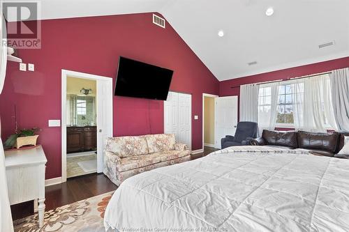 719 Cedar Island Drive, Kingsville, ON - Indoor Photo Showing Bedroom