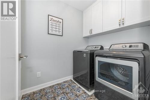 1007 Offley Road, Ottawa, ON - Indoor Photo Showing Laundry Room