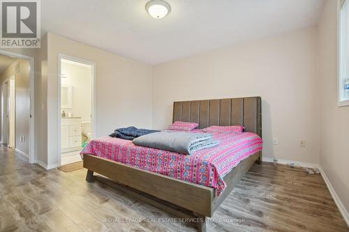 27 - 5055 Heatherleigh Avenue, Mississauga, ON - Indoor Photo Showing Bedroom