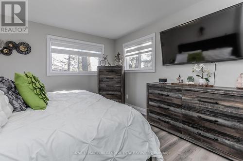 1291 Princeton Crescent, Burlington, ON - Indoor Photo Showing Bedroom