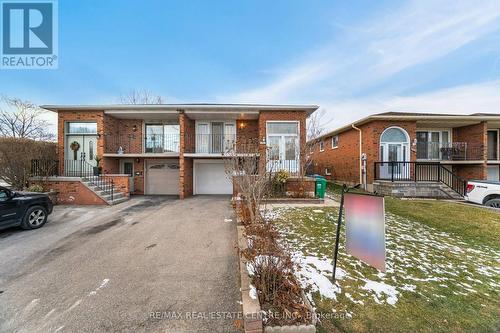 1639 Corkstone Glade, Mississauga, ON - Outdoor With Facade