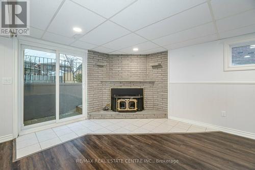 1639 Corkstone Glade, Mississauga, ON - Indoor With Fireplace