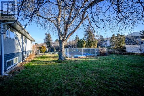 1742 Apple Lane, Kamloops, BC - Outdoor