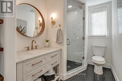 896 Lasalle Park Road, Burlington, ON - Indoor Photo Showing Bathroom