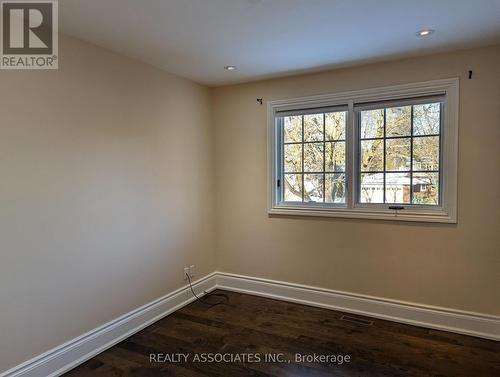 1654 Stonehaven Drive, Mississauga, ON - Indoor Photo Showing Other Room