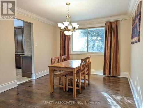 1654 Stonehaven Drive, Mississauga, ON - Indoor Photo Showing Dining Room