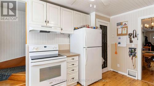 114 Price Street, London, ON - Indoor Photo Showing Kitchen