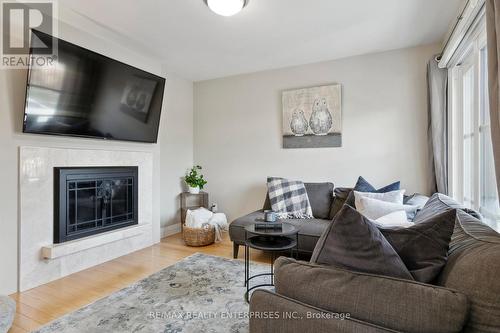 2442 Arioso Court, Mississauga, ON - Indoor Photo Showing Living Room With Fireplace