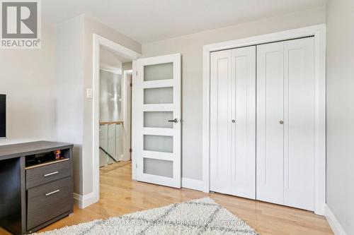 2442 Arioso Court, Mississauga, ON - Indoor Photo Showing Bedroom