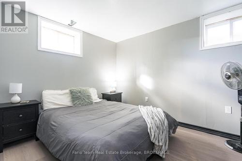 2834 Perry Avenue, Ramara (Brechin), ON - Indoor Photo Showing Bedroom