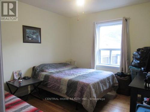 1650 King Street E, Hamilton, ON - Indoor Photo Showing Bedroom