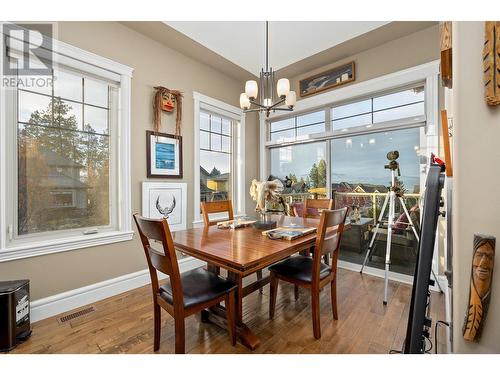 603 Arbor View Drive, Kelowna, BC - Indoor Photo Showing Dining Room