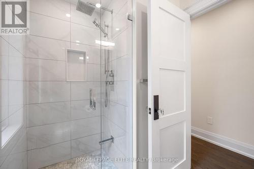 247 Concord Avenue, Toronto, ON - Indoor Photo Showing Bathroom