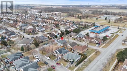 6 Marks Crescent, St. Catharines (462 - Rykert/Vansickle), ON 