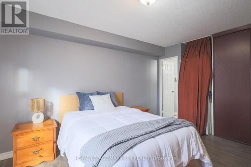 501 - 135 Marlee Avenue, Toronto, ON - Indoor Photo Showing Bedroom