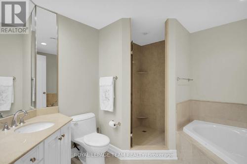 1201 - 3580 Rivergate Way, Ottawa, ON - Indoor Photo Showing Bathroom