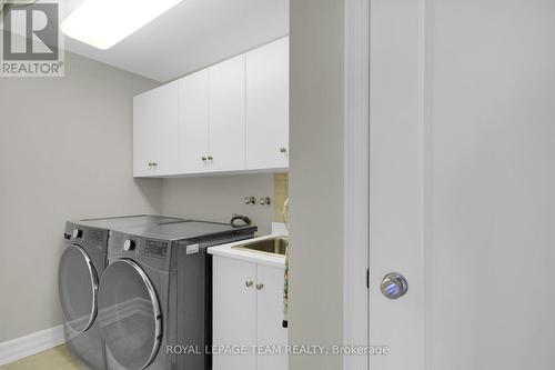 1201 - 3580 Rivergate Way, Ottawa, ON - Indoor Photo Showing Laundry Room