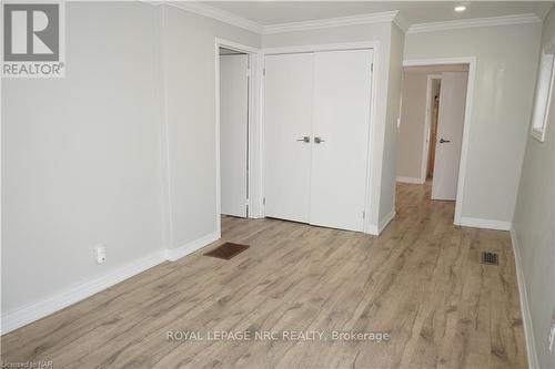 25 Lillian Street, Fort Erie (333 - Lakeshore), ON - Indoor Photo Showing Other Room