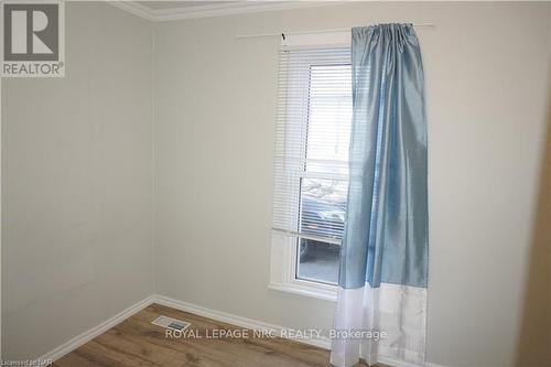 25 Lillian Street, Fort Erie (333 - Lakeshore), ON - Indoor Photo Showing Other Room