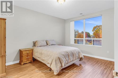 311 - 60 Wyndham Street S, Guelph (Two Rivers), ON - Indoor Photo Showing Bedroom