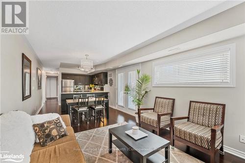 201 - 4 Brandy Lane Drive, Collingwood, ON - Indoor Photo Showing Living Room