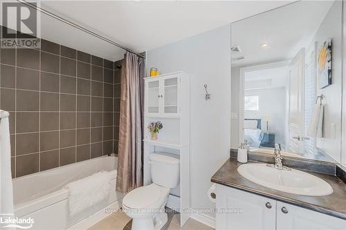 201 - 4 Brandy Lane Drive, Collingwood, ON - Indoor Photo Showing Bathroom