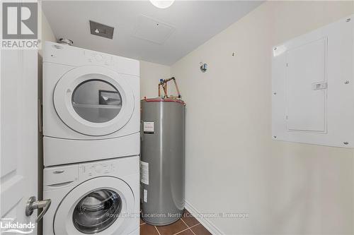 201 - 4 Brandy Lane Drive, Collingwood, ON - Indoor Photo Showing Laundry Room