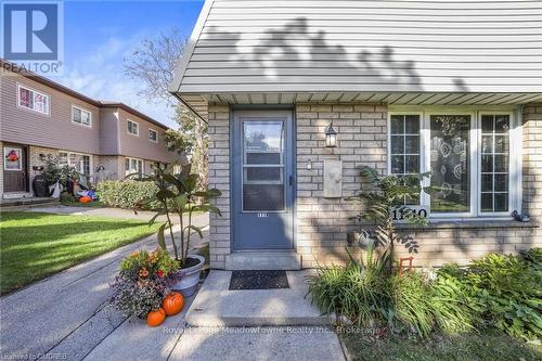 11 - 1110 Garth Street, Hamilton (Rolston), ON - Outdoor