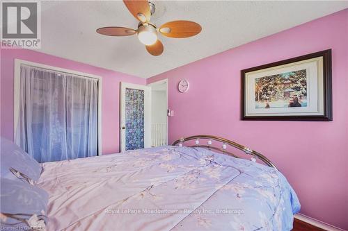 11 - 1110 Garth Street, Hamilton (Rolston), ON - Indoor Photo Showing Bedroom