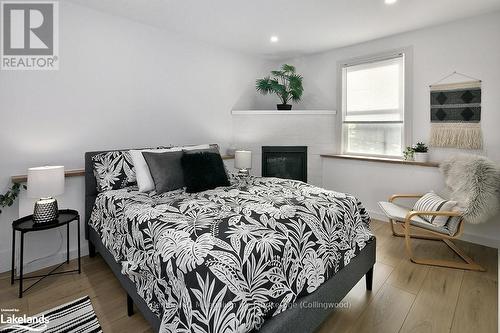 73 Arthur Street, Blue Mountains (Thornbury), ON - Indoor Photo Showing Bedroom