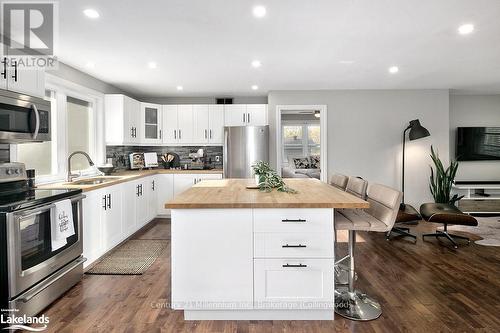 73 Arthur Street, Blue Mountains (Thornbury), ON - Indoor Photo Showing Kitchen With Upgraded Kitchen