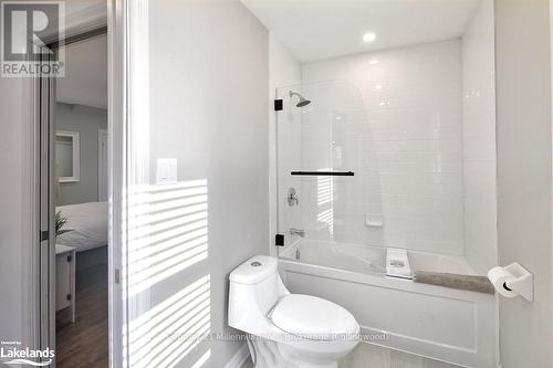 73 Arthur Street, Blue Mountains (Thornbury), ON - Indoor Photo Showing Bathroom