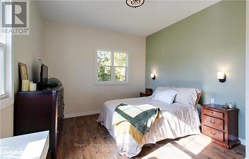 206133 Hwy 26, Meaford, ON - Indoor Photo Showing Bedroom