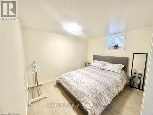 14 Kennedy Avenue, Kitchener, ON - Indoor Photo Showing Bedroom