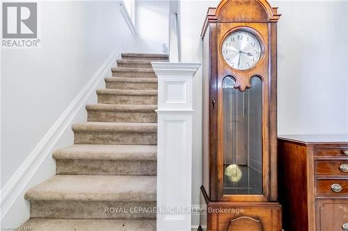 39 Fielden Avenue, Port Colborne (878 - Sugarloaf), ON - Indoor Photo Showing Other Room