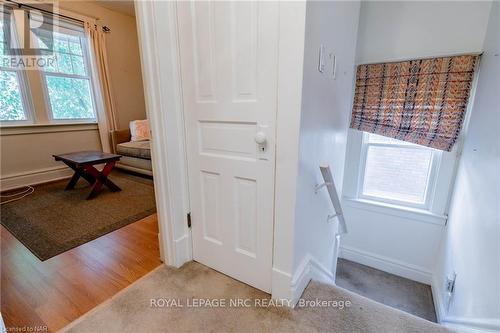 39 Fielden Avenue, Port Colborne (878 - Sugarloaf), ON - Indoor Photo Showing Other Room