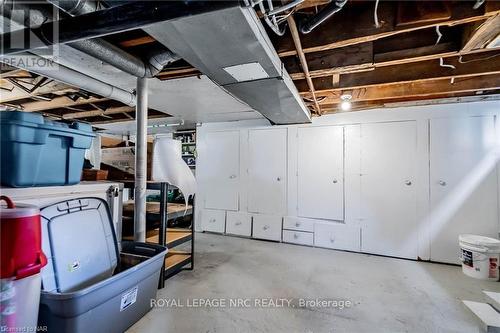 39 Fielden Avenue, Port Colborne (878 - Sugarloaf), ON - Indoor Photo Showing Garage