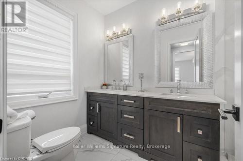 37 Eleventh Road E, Hamilton, ON - Indoor Photo Showing Bathroom