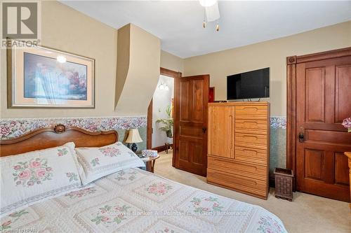 110 Quebec Street, Goderich (Goderich Town), ON - Indoor Photo Showing Bedroom