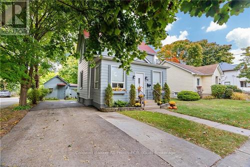 110 Quebec Street, Goderich (Goderich Town), ON - Outdoor With Facade