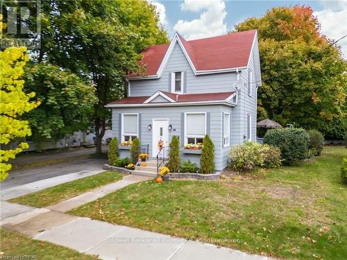 110 Quebec Street, Goderich (Goderich Town), ON - Outdoor With Facade