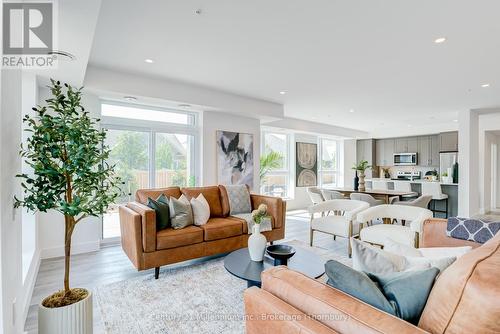 109 - 4 KIMBERLY LANE  Collingwood, ON L9Y 5T6