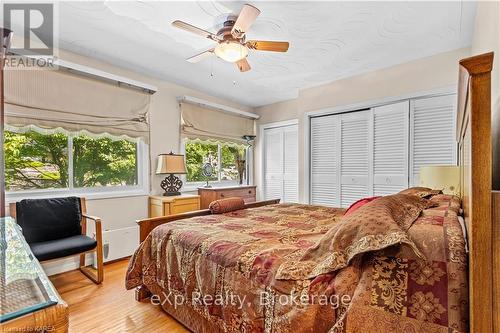 197 Fairway Hill Crescent, Kingston (Central City West), ON - Indoor Photo Showing Bedroom